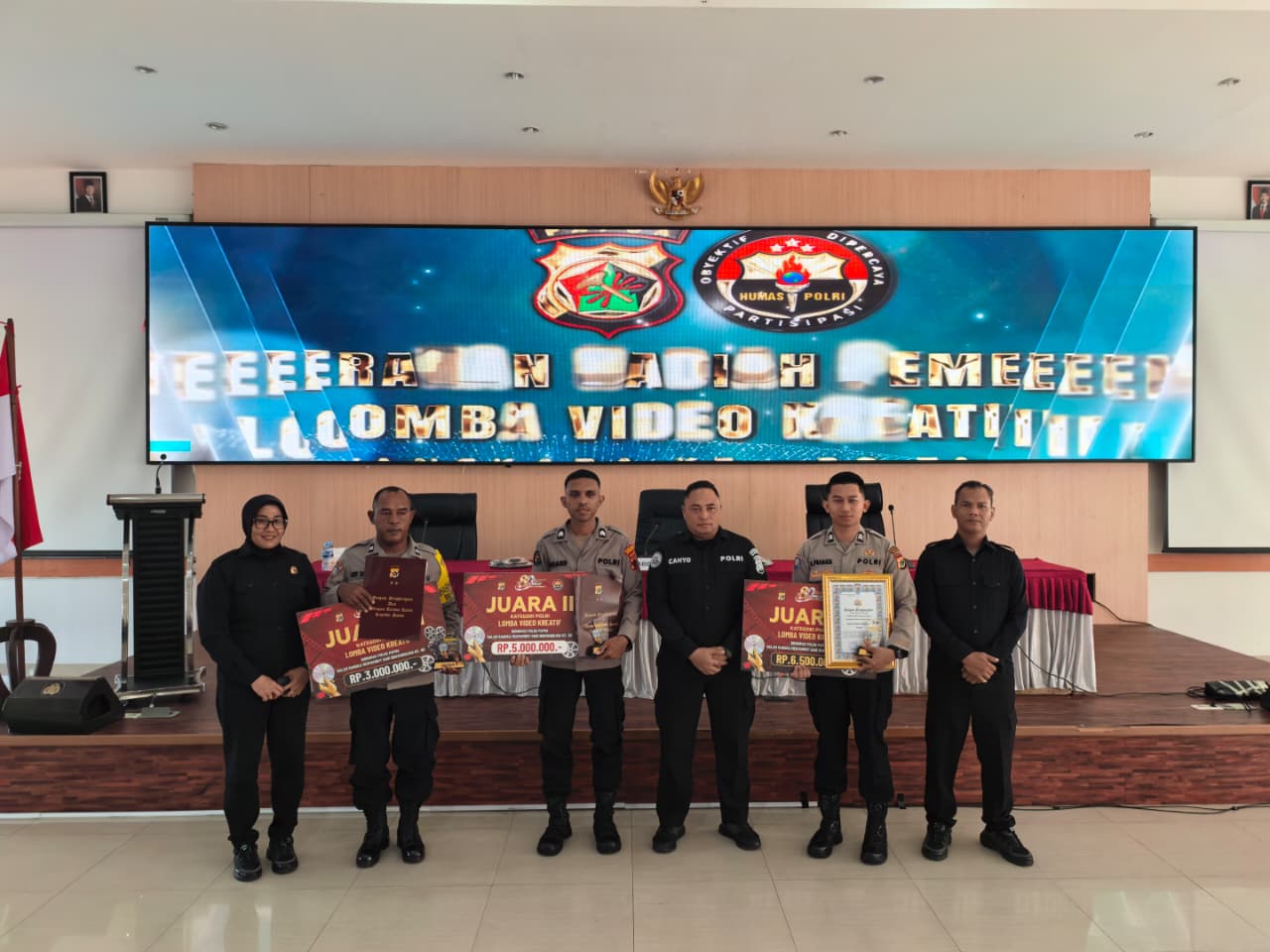 Foto Berita